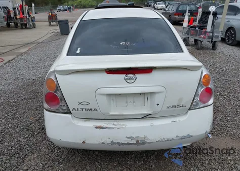 2003 Nissan Altima 2.5 Sl z USA, uszkodzony, nr VIN 1N4AL11D33C209342